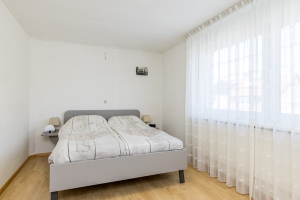 Foto - Te koop: Ruime gemoderniseerde instapklare hoekwoning met veel woonoppervlakte en tuin in de wijk Pronsebroek te Heerlen